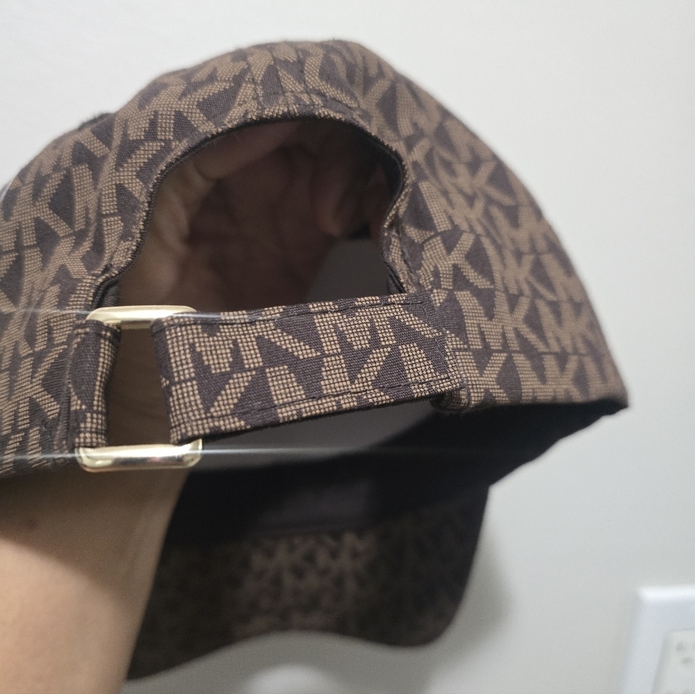 Michael Kors Brown Logo Cap - Picture 11 of 11